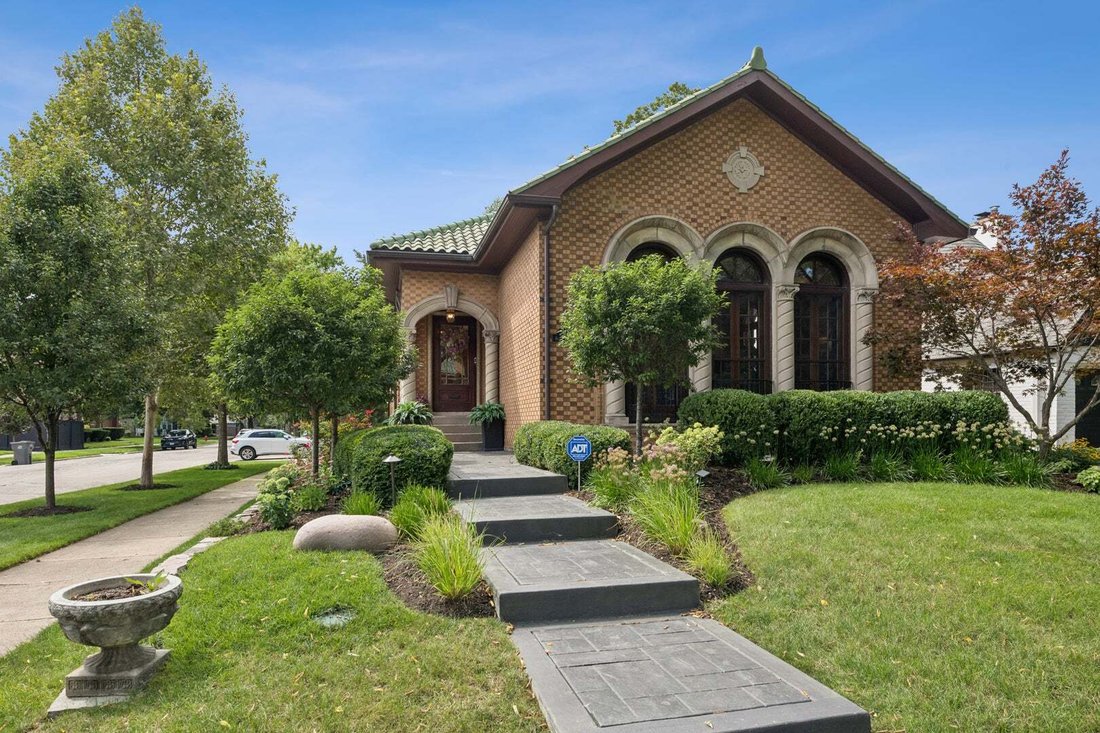 House in Oak Park, Illinois, United States 2 - 18690464