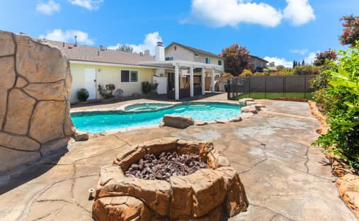 House in Fountain Valley, California, United States 1