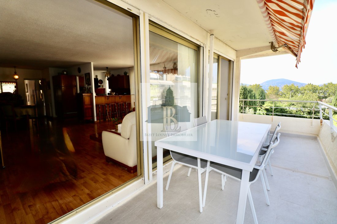 Appartement à Zone Est Diffuse, Saint-Tropez, France 5 - 18687520