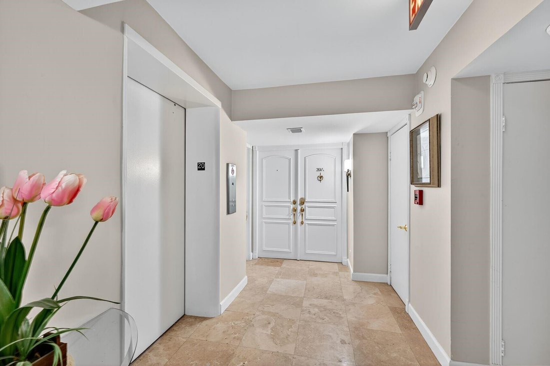 Condo in Fort Lauderdale, Florida, United States 3 - 16610300