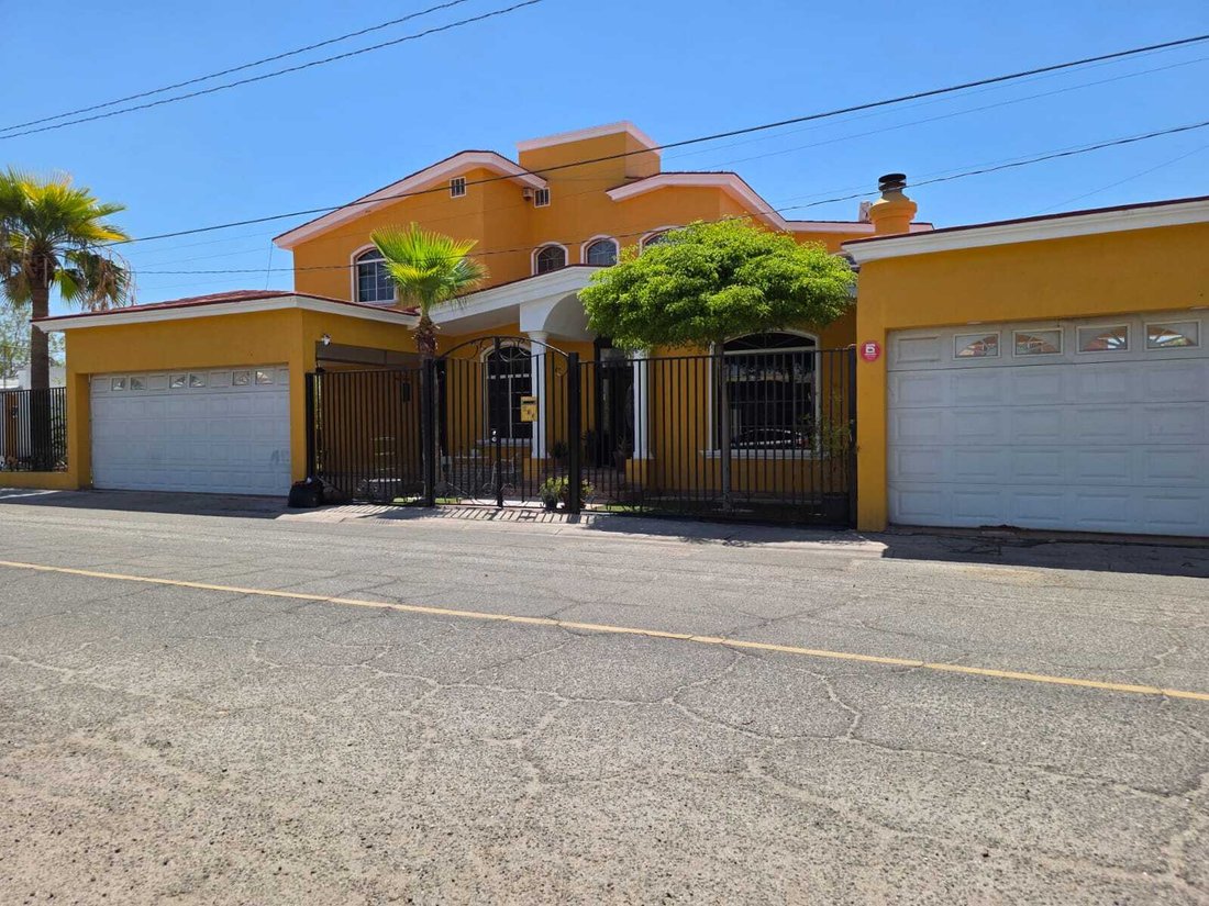 House in Mexicali, Baja California, Mexico 1 - 18690614
