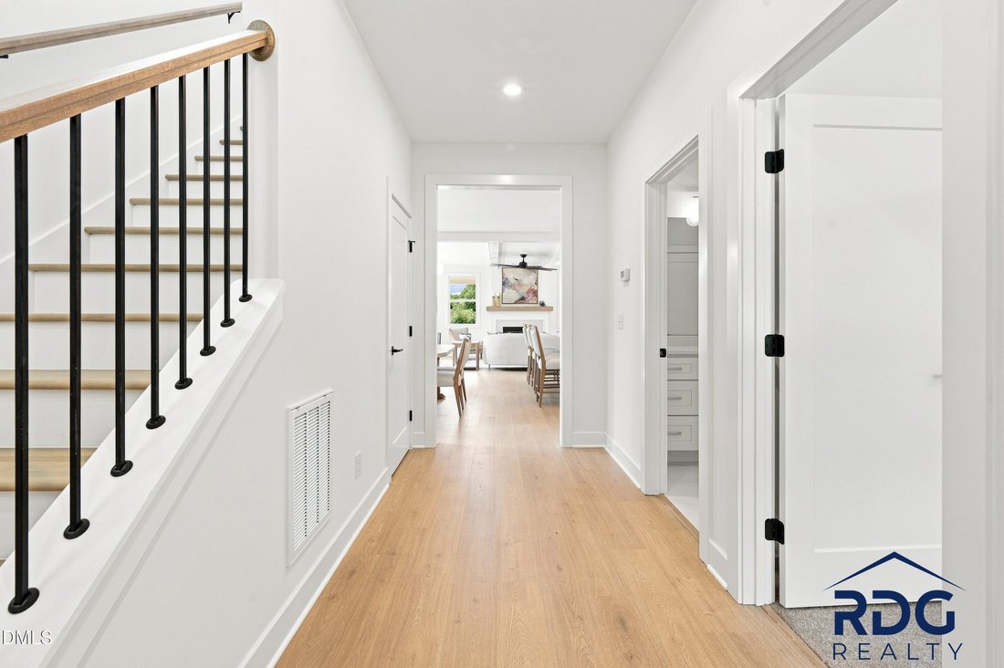 Maison à Raleigh, Caroline du Nord, États-Unis 3 - 17065797