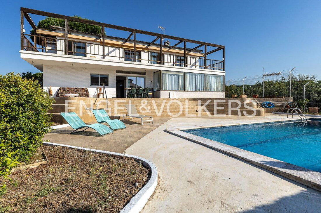 Haus in Caldes d’Estrac, Katalonien, Spanien 1 - 18302269