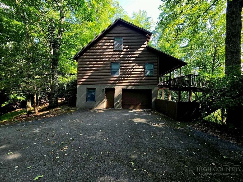 House in Banner Elk, North Carolina, United States 5 - 18326706