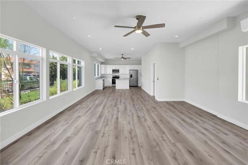 House in El Monte, California, United States 3 - 18690507