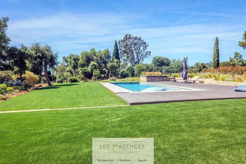 House in Grimaud, Provence-Alpes-Côte d'Azur, France 2 - 18687493