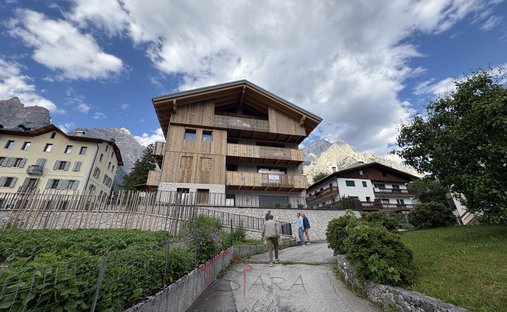 Apartment in San Vito di Cadore, Veneto, Italy 1