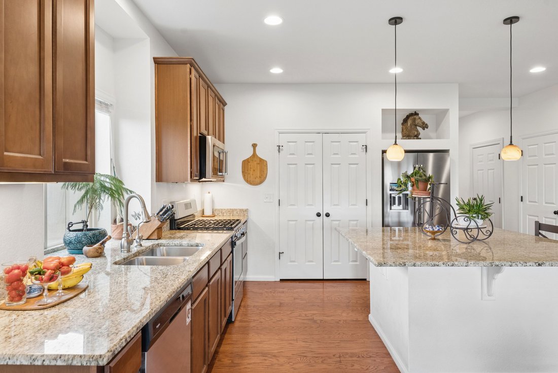 House in Commerce City, Colorado, United States 5 - 18689096