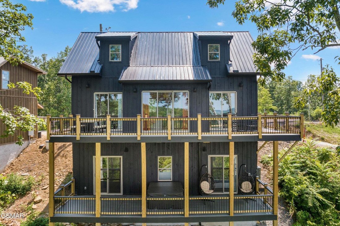 House in Sevierville, Tennessee, United States 2 - 18690173