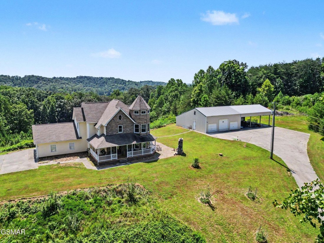 House in Madisonville, Tennessee, United States 1 - 18690224