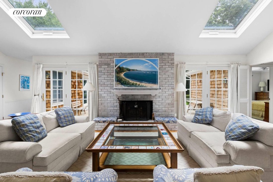 House in Quogue, New York, United States 5 - 18688342