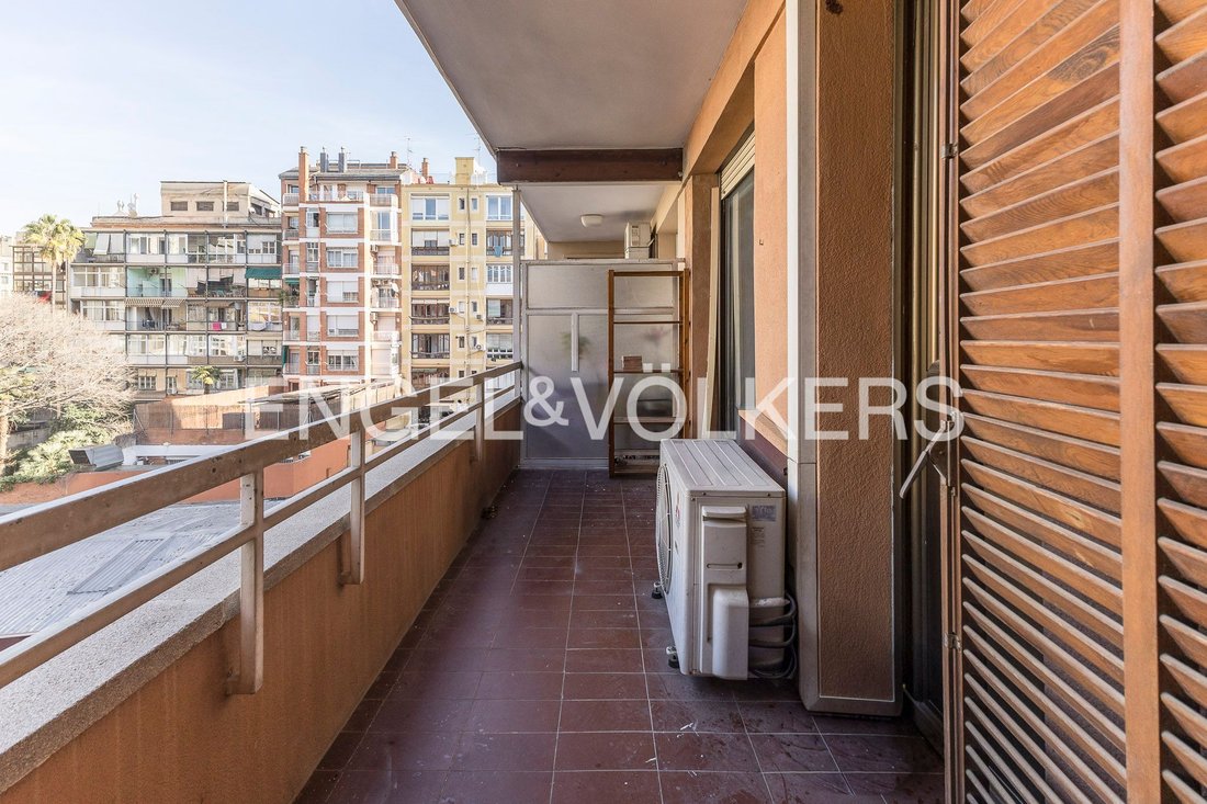 Wohnung in Eixample, Barcelona, Spanien 2 - 17383785
