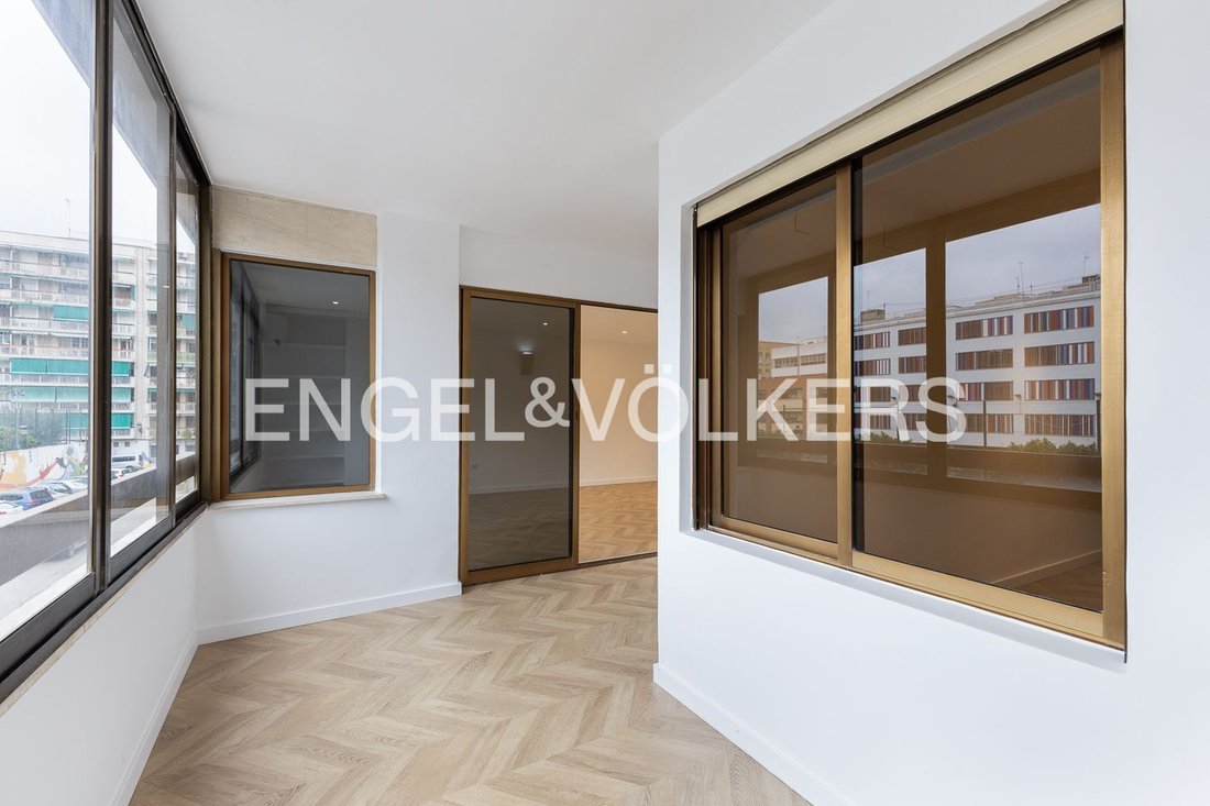 Apartment in Extramurs, Valencia, Spain 4 - 17402224