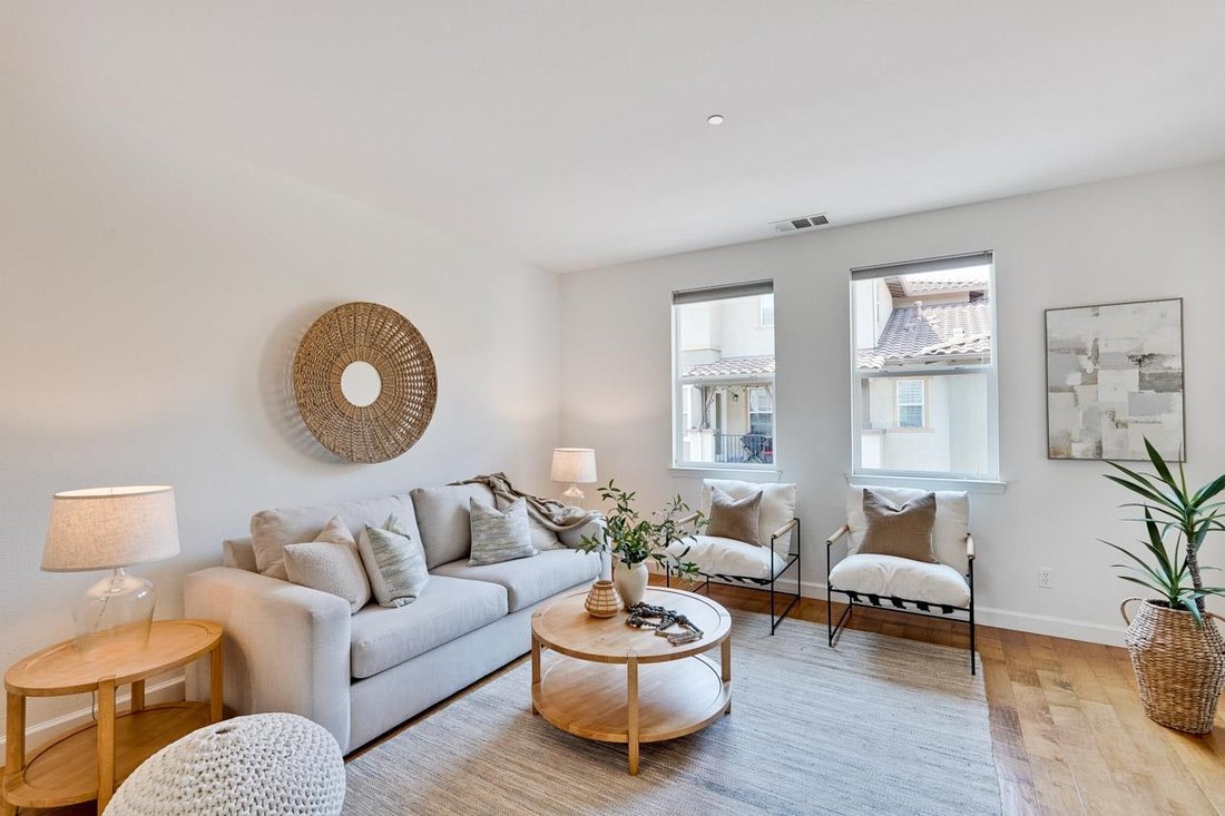 Townhouse in Sunnyvale, California, United States 2 - 18687180