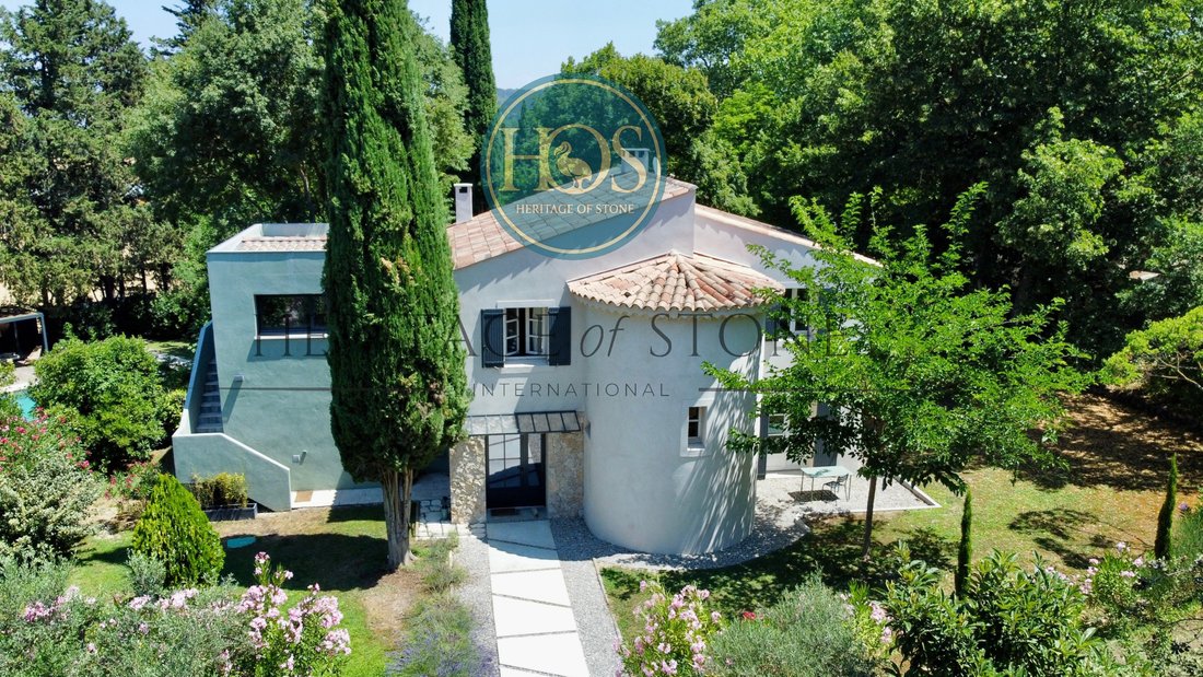 Villa in Grand Sud- Aix la Duranne, Aix-en-Provence, France 1 - 18690962