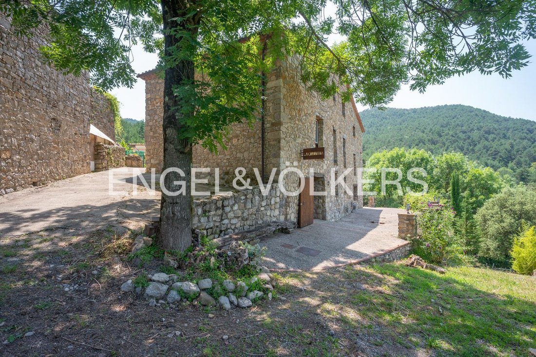 Andere in la Vall de Bianya, Katalonien, Spanien 3 - 17968727