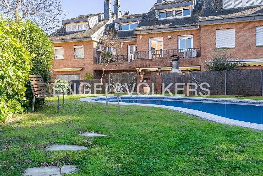 House in Sant Cugat del Valles, Catalonia, Spain 2 - 17270374