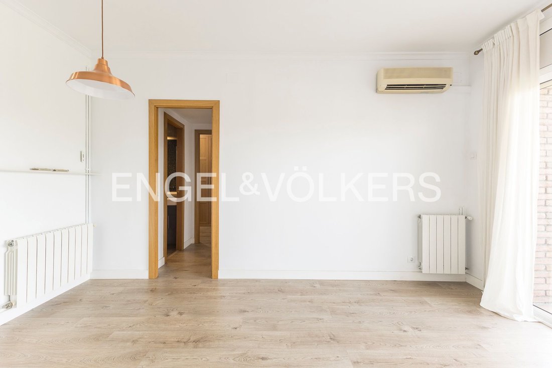 Apartment in Horta-Guinardó, Barcelona, Spain 5 - 18132322