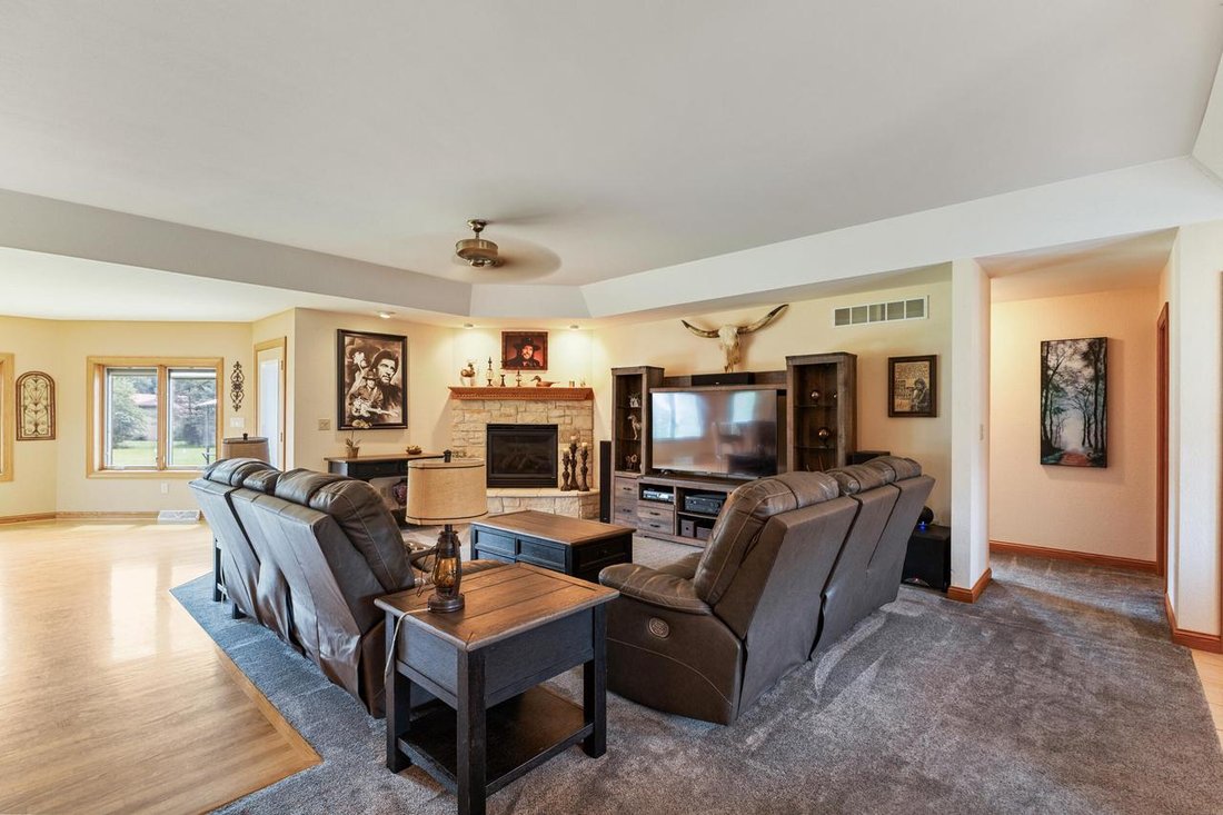 House in Lauderdale Lakes, Wisconsin, United States 5 - 18687054