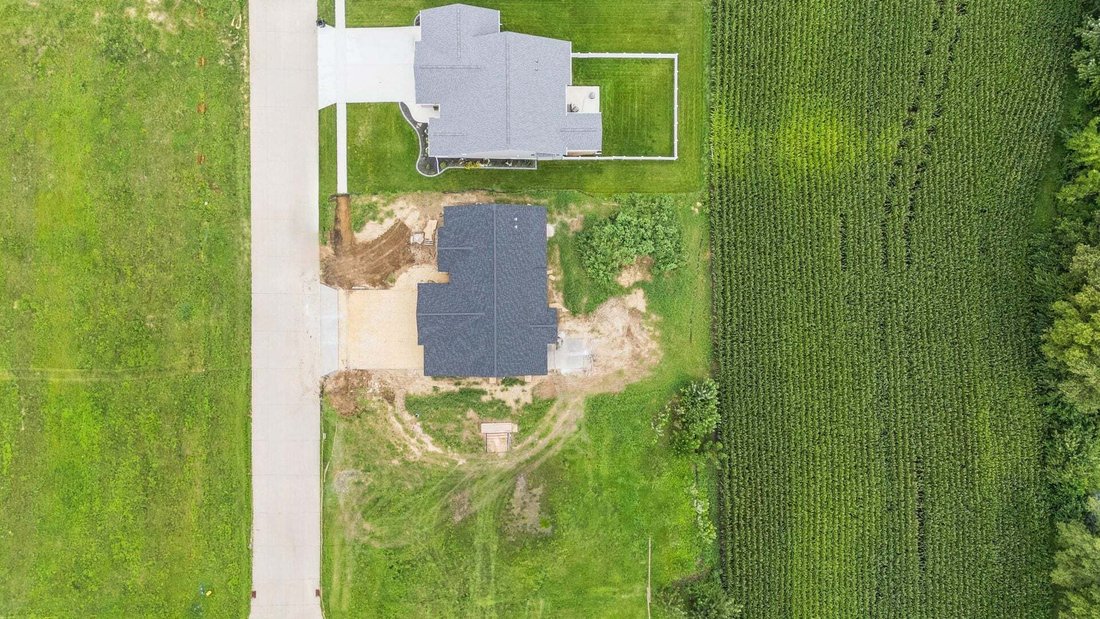 House in Davenport, Iowa, United States 5 - 18687796