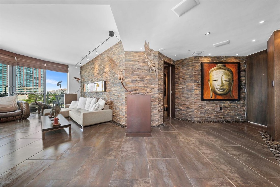 Condo in Miami Beach, Florida, United States 1 - 18691028