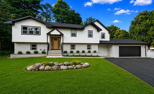 House in West Milford, New Jersey, United States 1