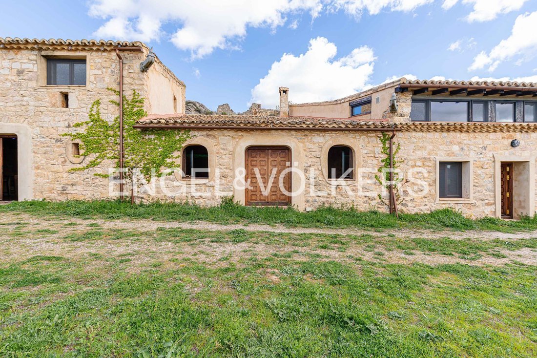 House in Siguenza, Castile-La Mancha, Spain 1 - 17488106