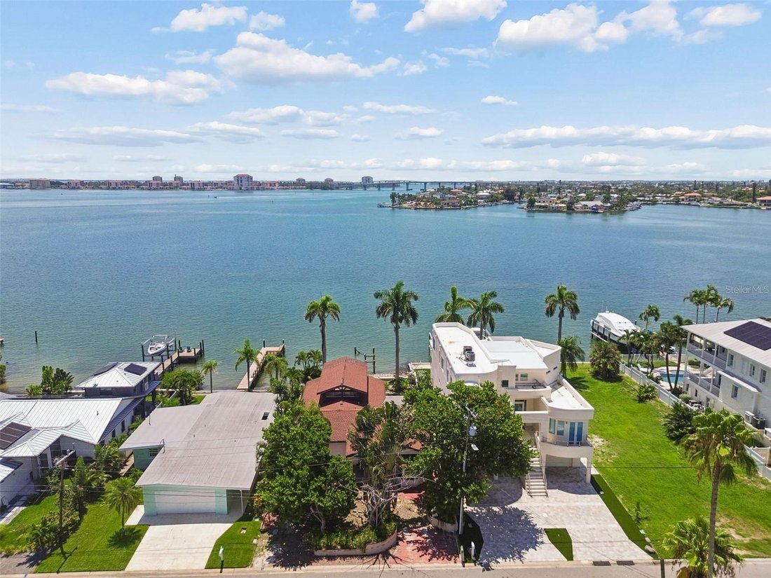House in St. Pete Beach, Florida, United States 2 - 18687306