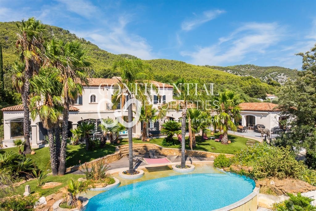 Maison à Nord, Sanary-sur-Mer, France 1 - 18691131