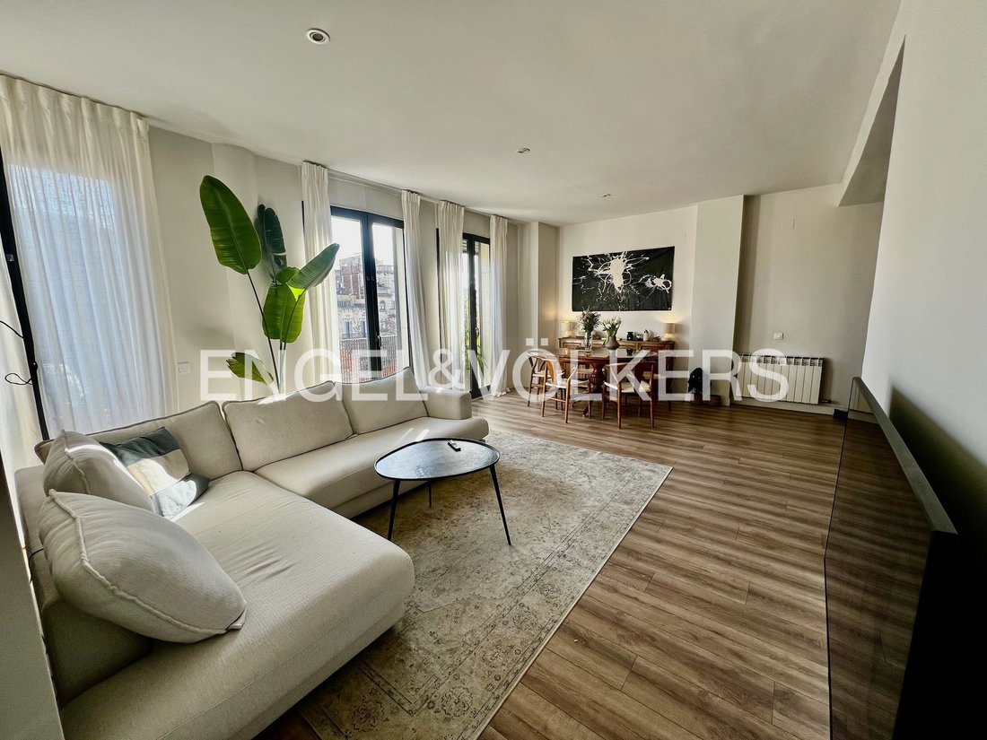 Penthouse in Eixample, Barcelona, Spain 5 - 18096412
