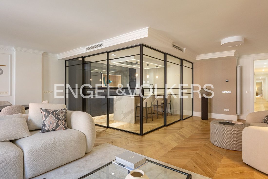 Apartment in Barrio Salamanca, Madrid, Spain 3 - 15850647