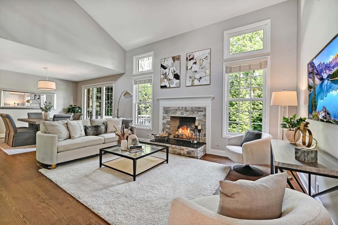 Townhouse in Naperville, Illinois, United States 5 - 18687801