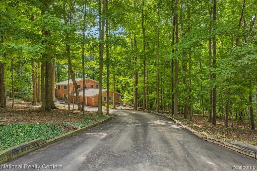 House in Novi, Michigan, United States 1 - 18689538
