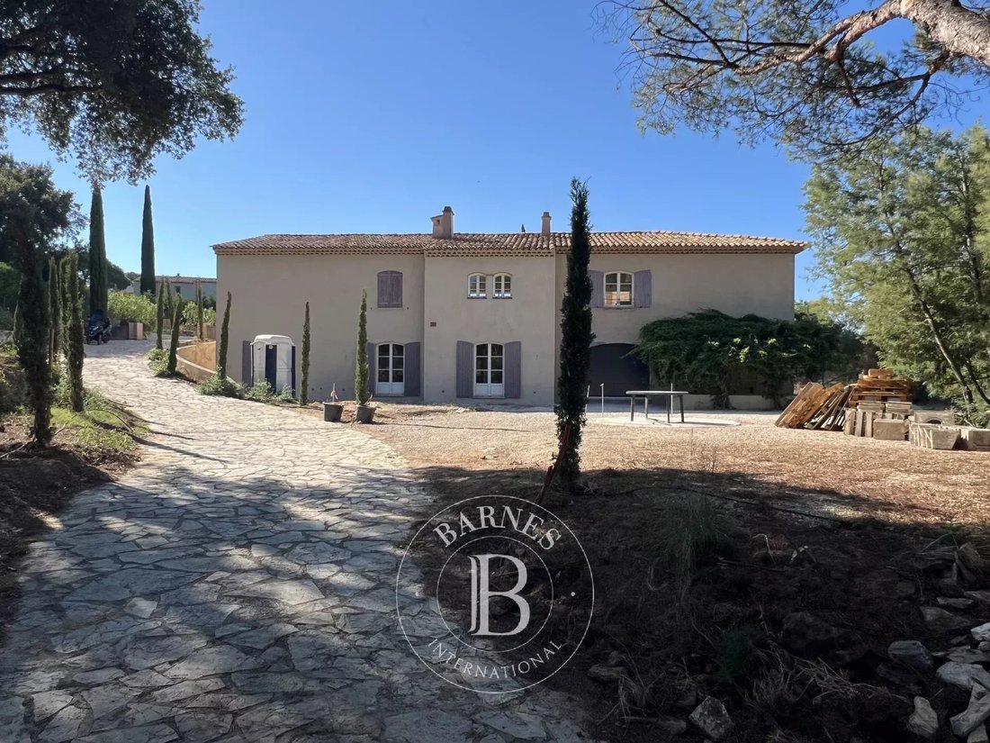 Villa en Basse Suane-Les Virgiles, Sainte-Maxime, Francia 1 - 17968660