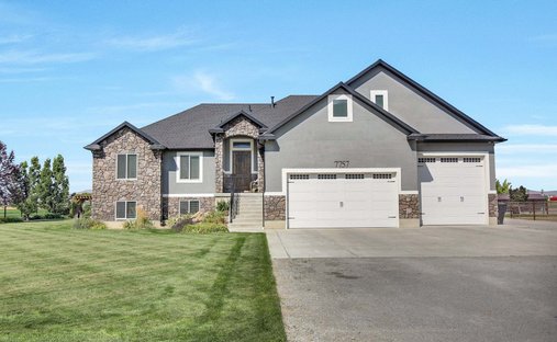 House in Honeyville, Utah, United States 1