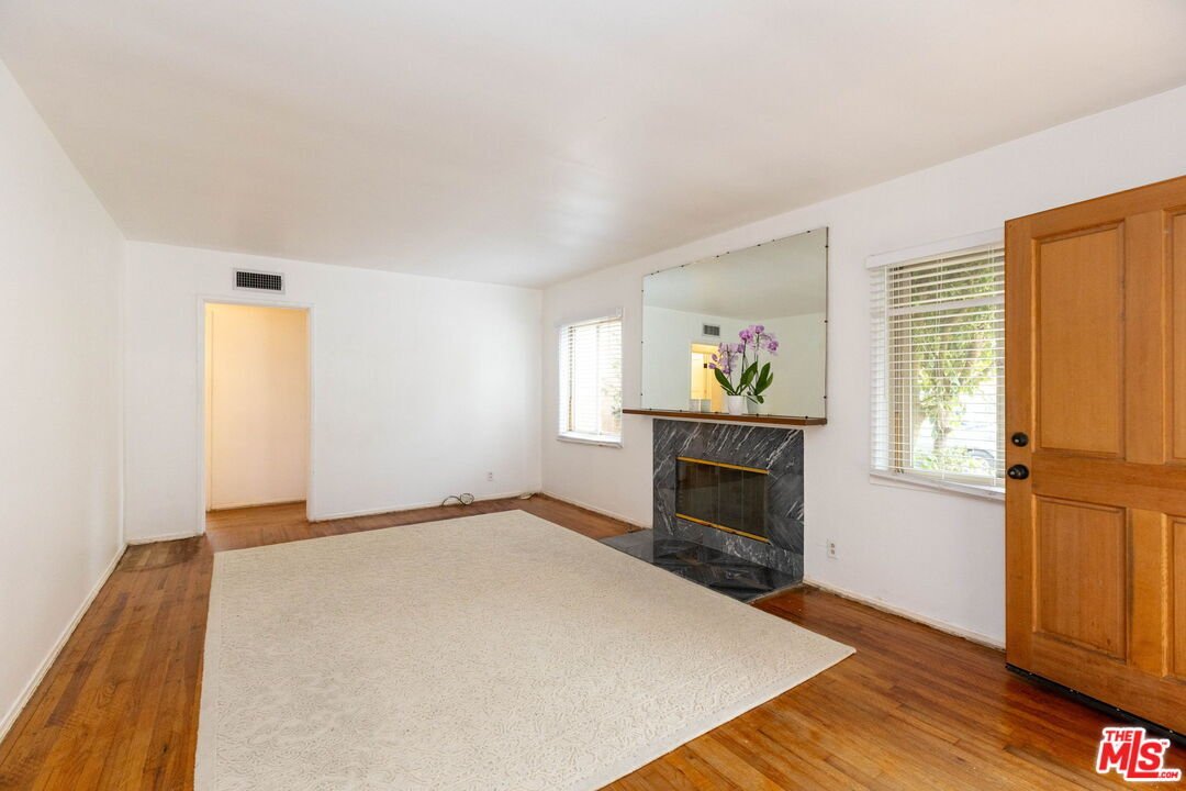 House in Los Angeles, California, United States 5 - 18691039