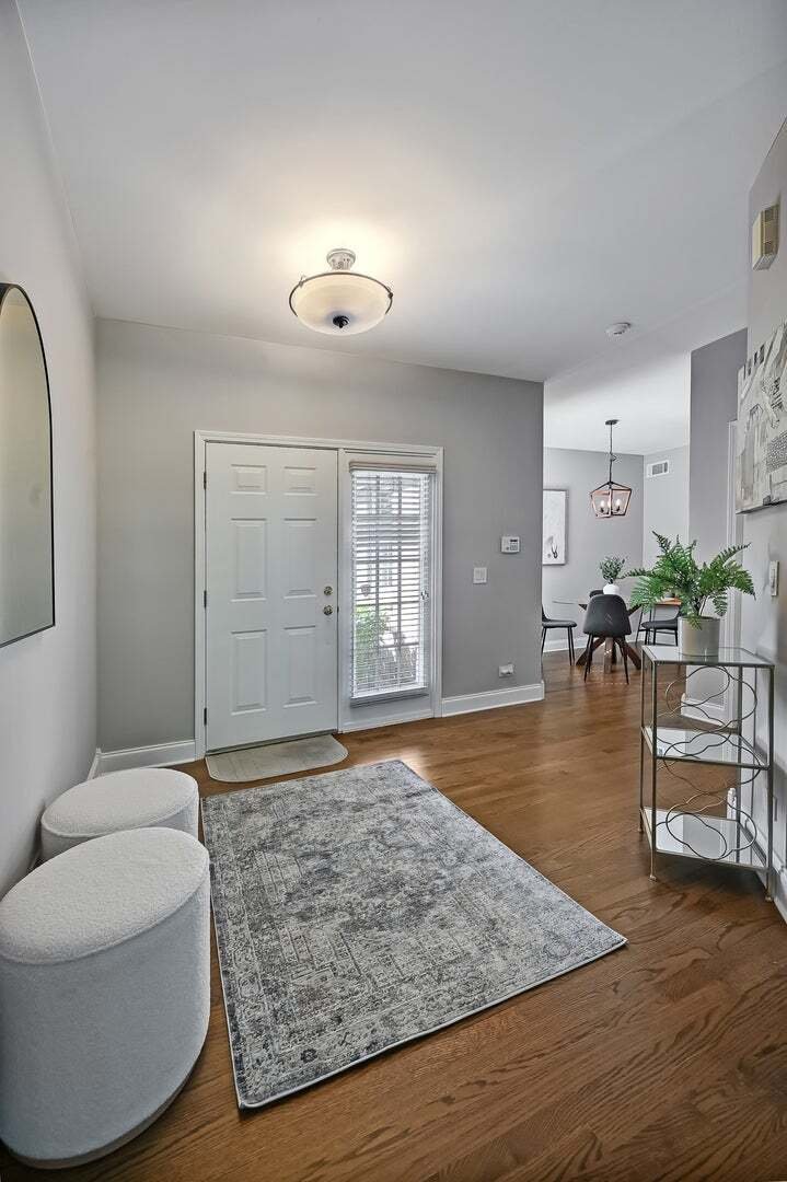 Townhouse in Naperville, Illinois, United States 3 - 18687801