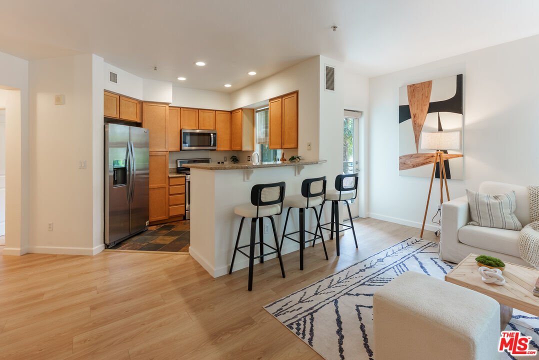 Condo in Los Angeles, California, United States 3 - 18691019