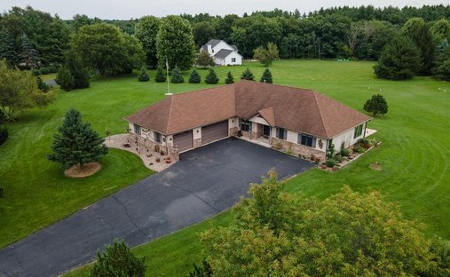 House in Lauderdale Lakes, Wisconsin, United States 1