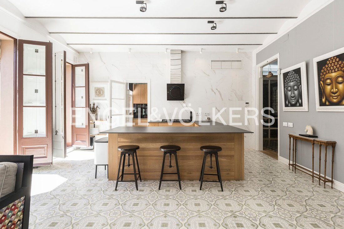 Apartment in Ciutat Vella, Barcelona, Spain 4 - 17988380