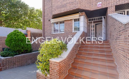 House in San Blas, Madrid, Spain 1