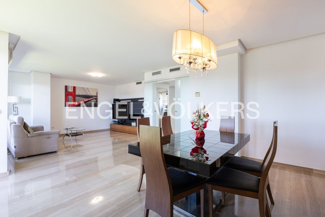 Penthouse in Benicalap, Valencia, Spain 3 - 17553423