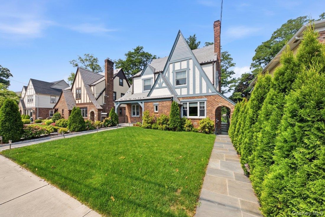 House in Yonkers, New York, United States 3 - 18687032