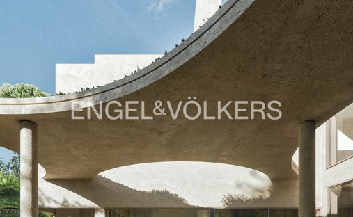 House in Moncloa-Aravaca, Madrid, Spain 1