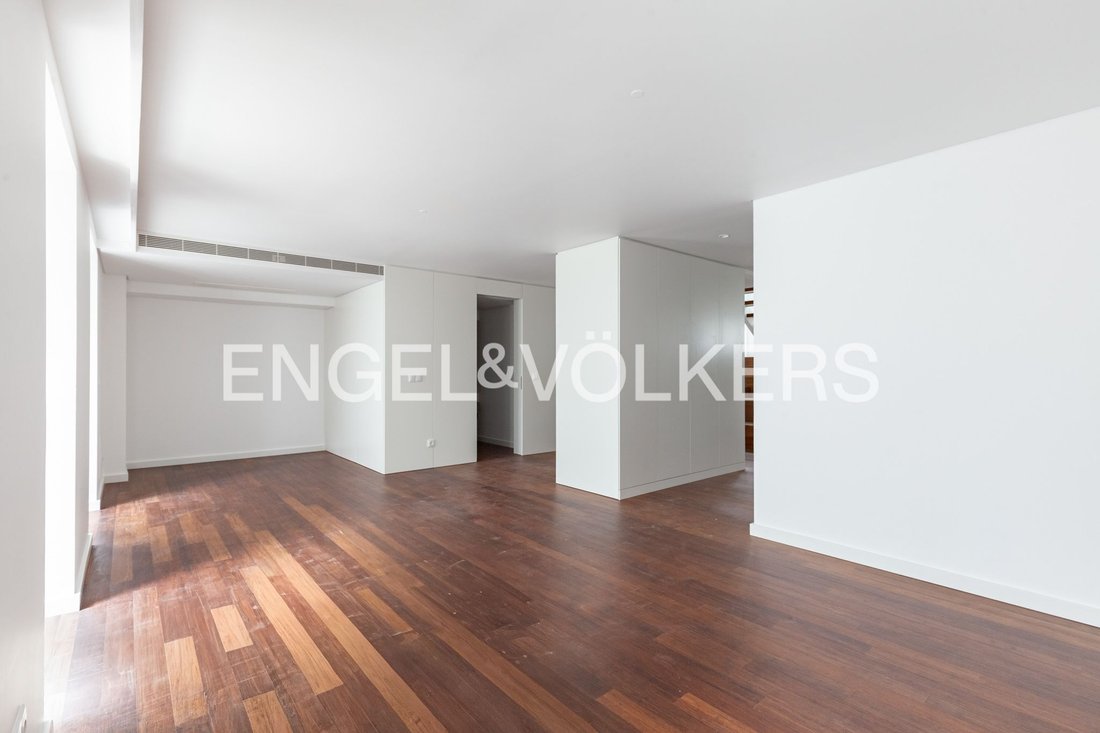 Apartment in Arroios, Lisbon, Portugal 2 - 16781393