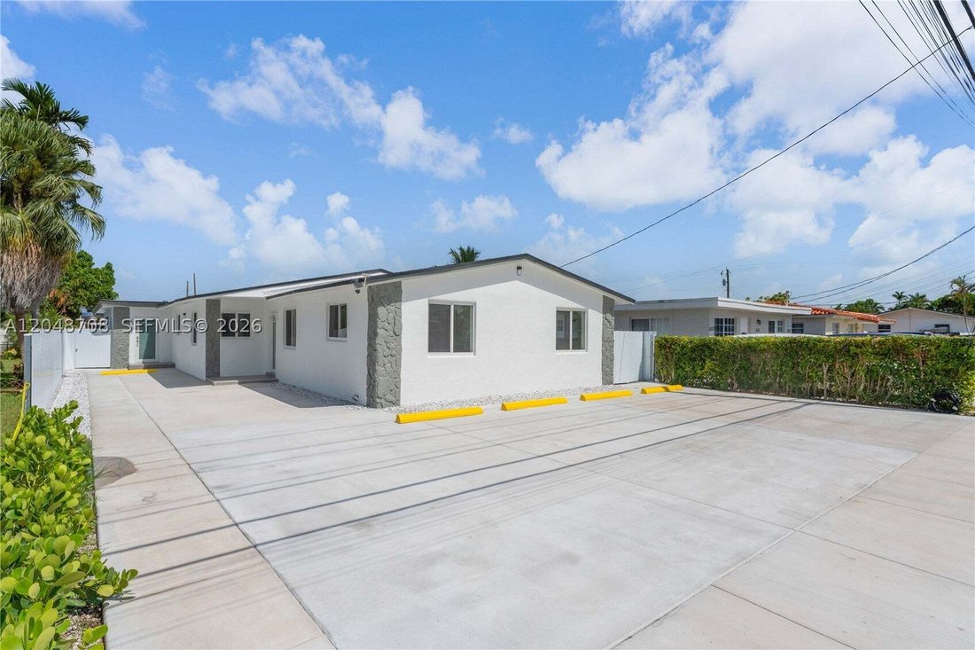 House in Miami, Florida, United States 1 - 18354279