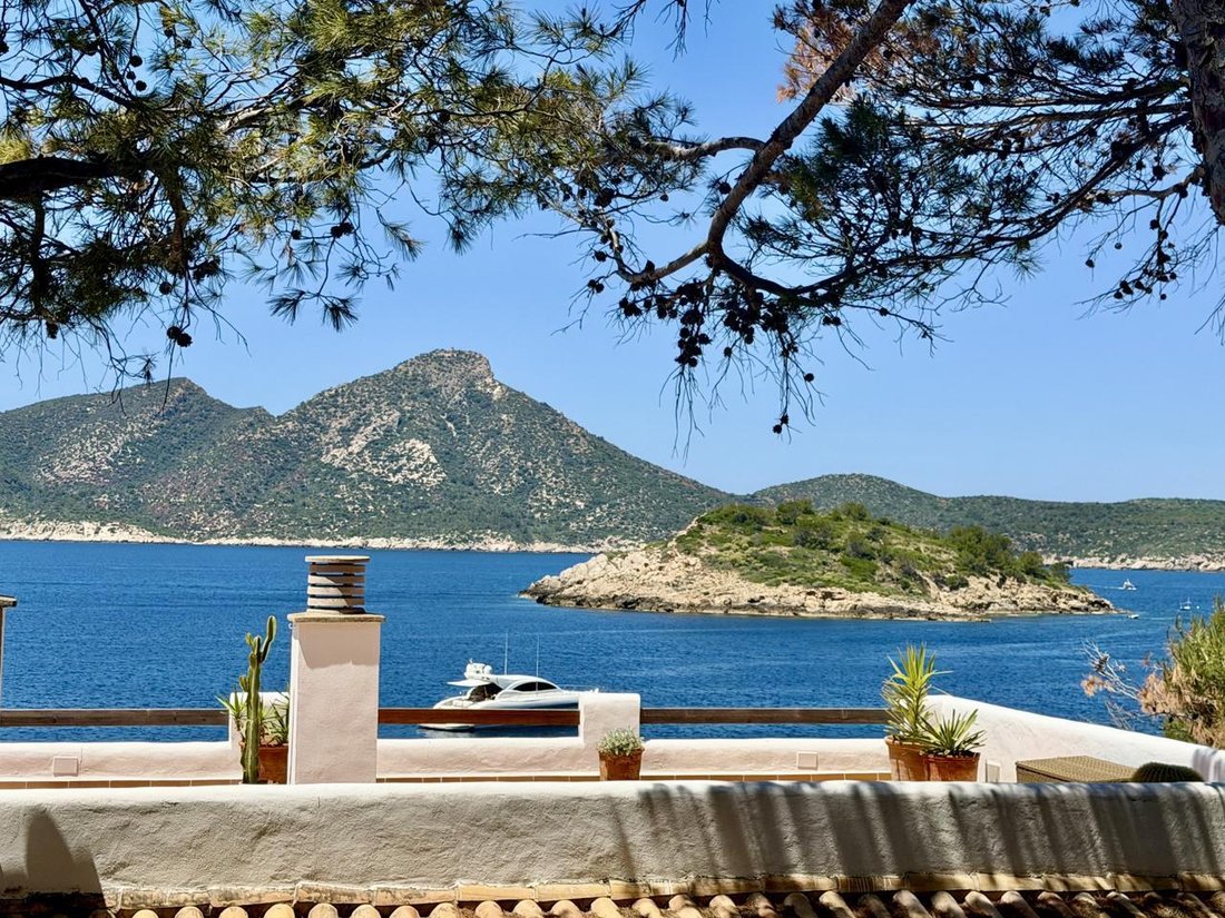 Apartment in Sant Elm, Andratx, Balearic Islands 1 - 18689579