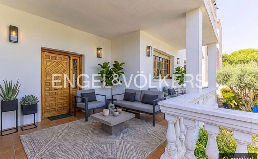 Casa en San Justo Desvern, Cataluña, España 1
