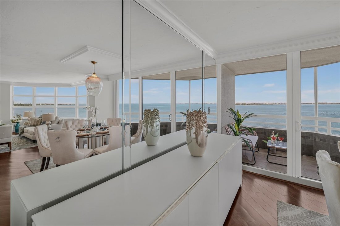 Condo in Sarasota, Florida, United States 4 - 18690700