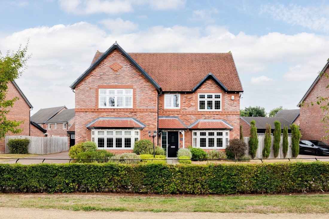 House in Mere Heath, Davenham, England 1 - 18687075